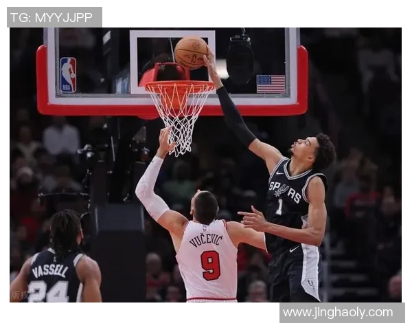 文班亚马首场比赛表现惊艳5次盖帽和隔扣字母哥引发热烈讨论